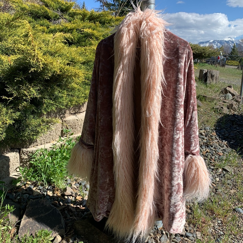 Lux Muse Coat